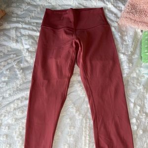 Lululemon wonder under 21”